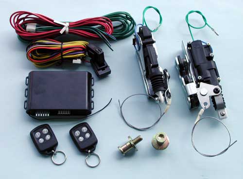 Bear claw latch kit with remote control